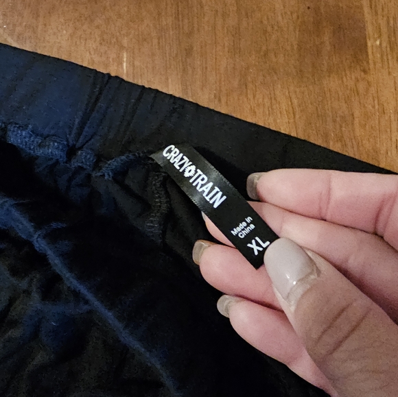 Crazy train cowboy Cozy shorts size xl - Picture 4 of 7